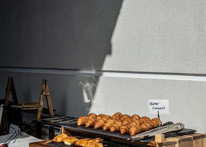 Hotel Olive Boutique 4*