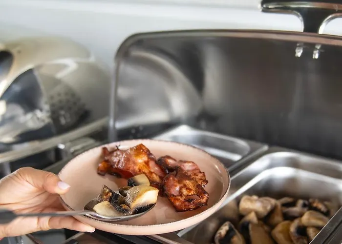 Olive Boutique Hotel 4*